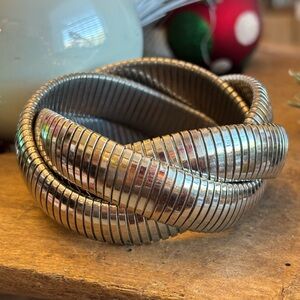 Vintage silver Stretch Omega Cobra Trinity Bangle Bracelet